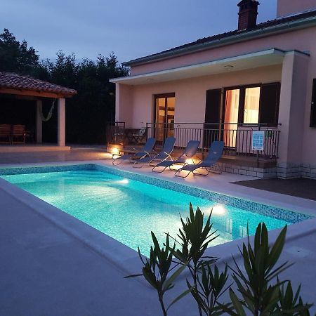 House Bile Villa Bicici Exterior photo